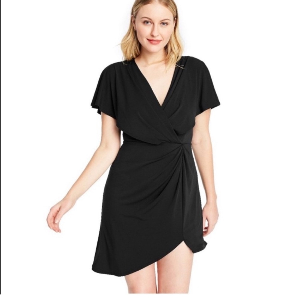 Cushnie for Target Size 18 W black high low flutter sleeve tie-back mini dress.